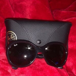 Ray-Ban Glossy Black Women's Sunglasses